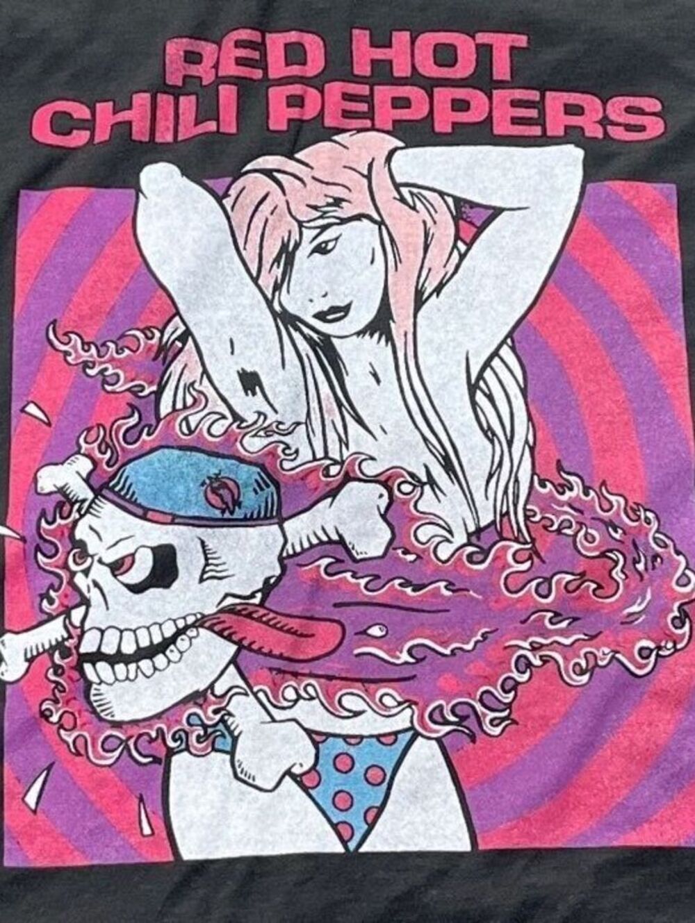 Red Hot Chili Peppers Preowned XL T-shirt